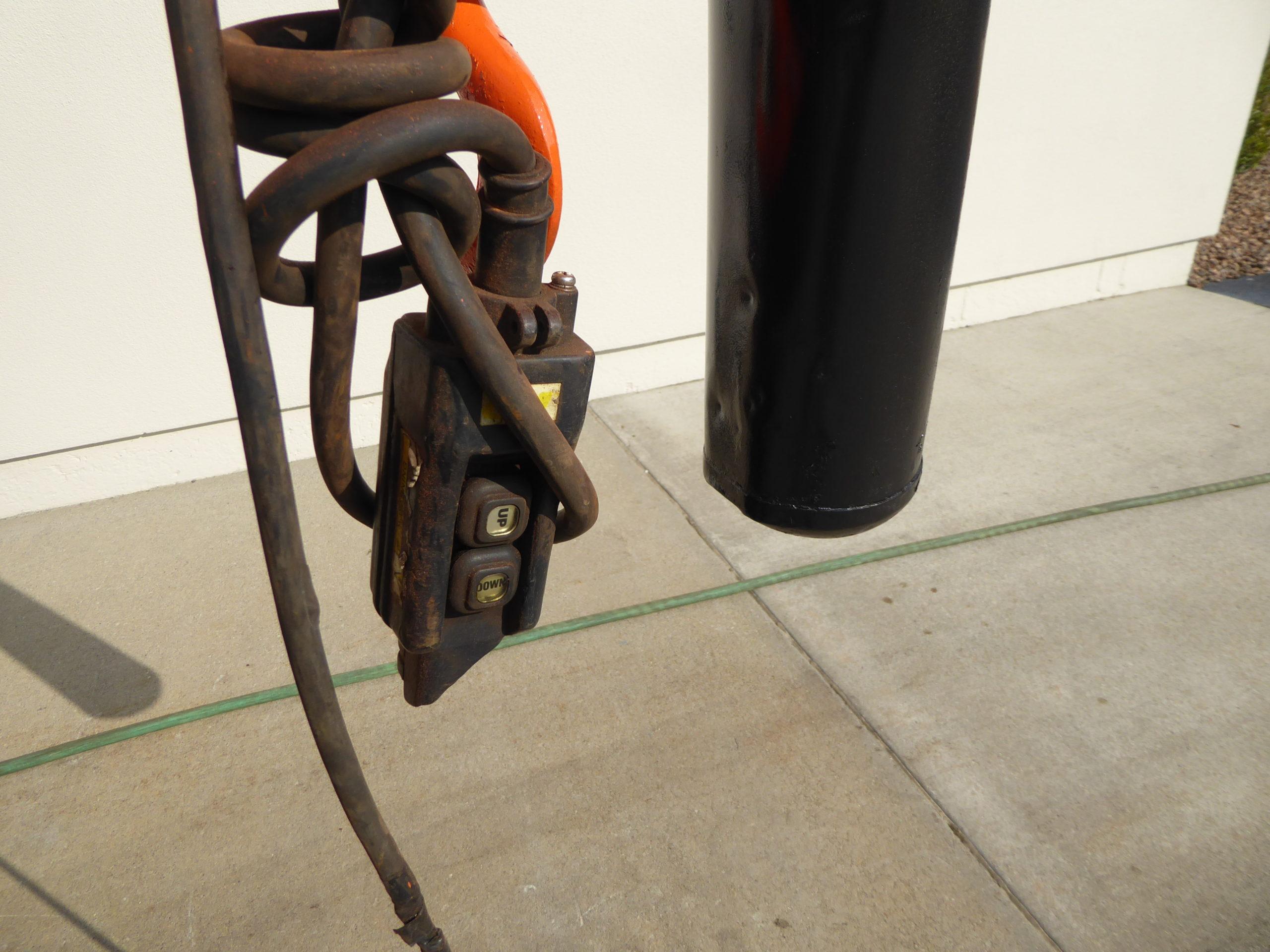 Used Hoist - CM 2 Ton Hoist H2115-Hoists