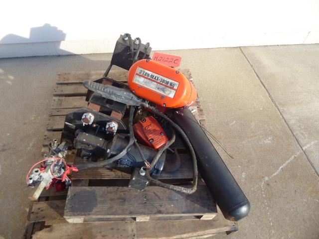 CM 3 Ton Chain Hoist H2122C