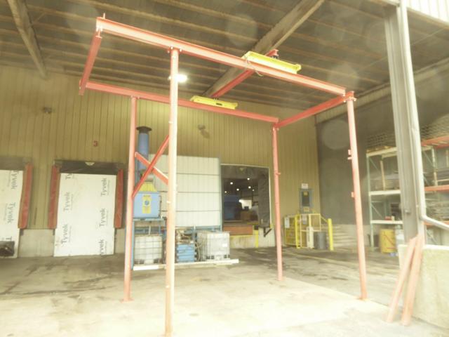 Saginaw Products 1 Ton Free Standing Bridge Crane H2373