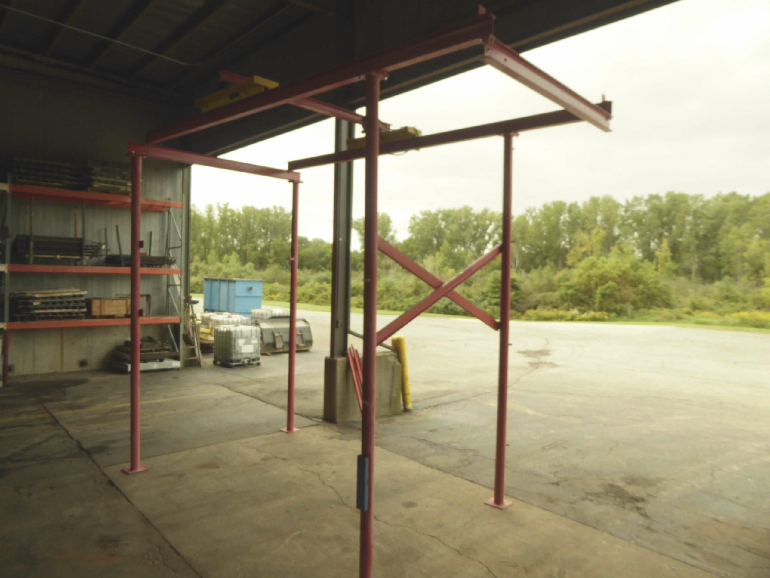 Saginaw Products 1 Ton Free Standing Bridge Crane H2373