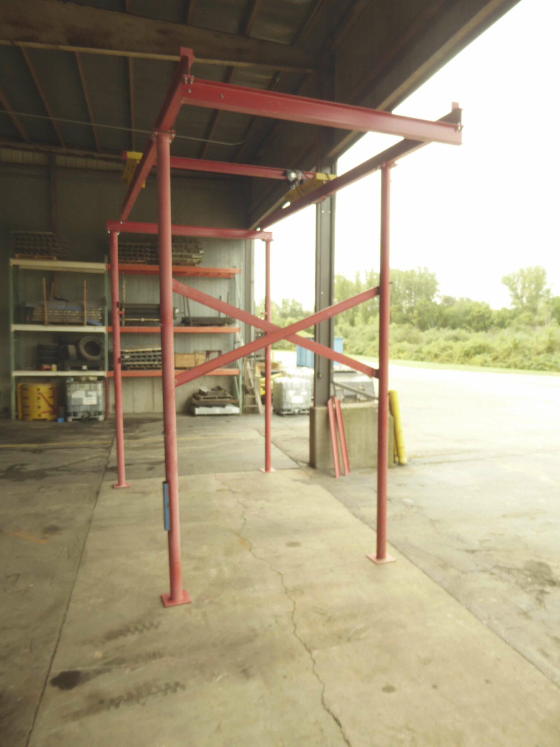 Saginaw Products 1 Ton Free Standing Bridge Crane H2373