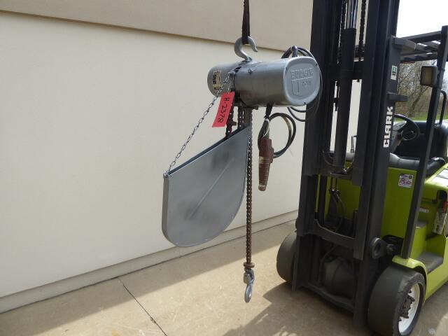 Budgit 1 Ton Chain Hoist H2378