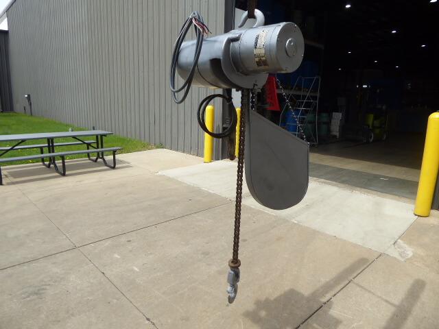 Budgit 1 Ton Chain Hoist H2378