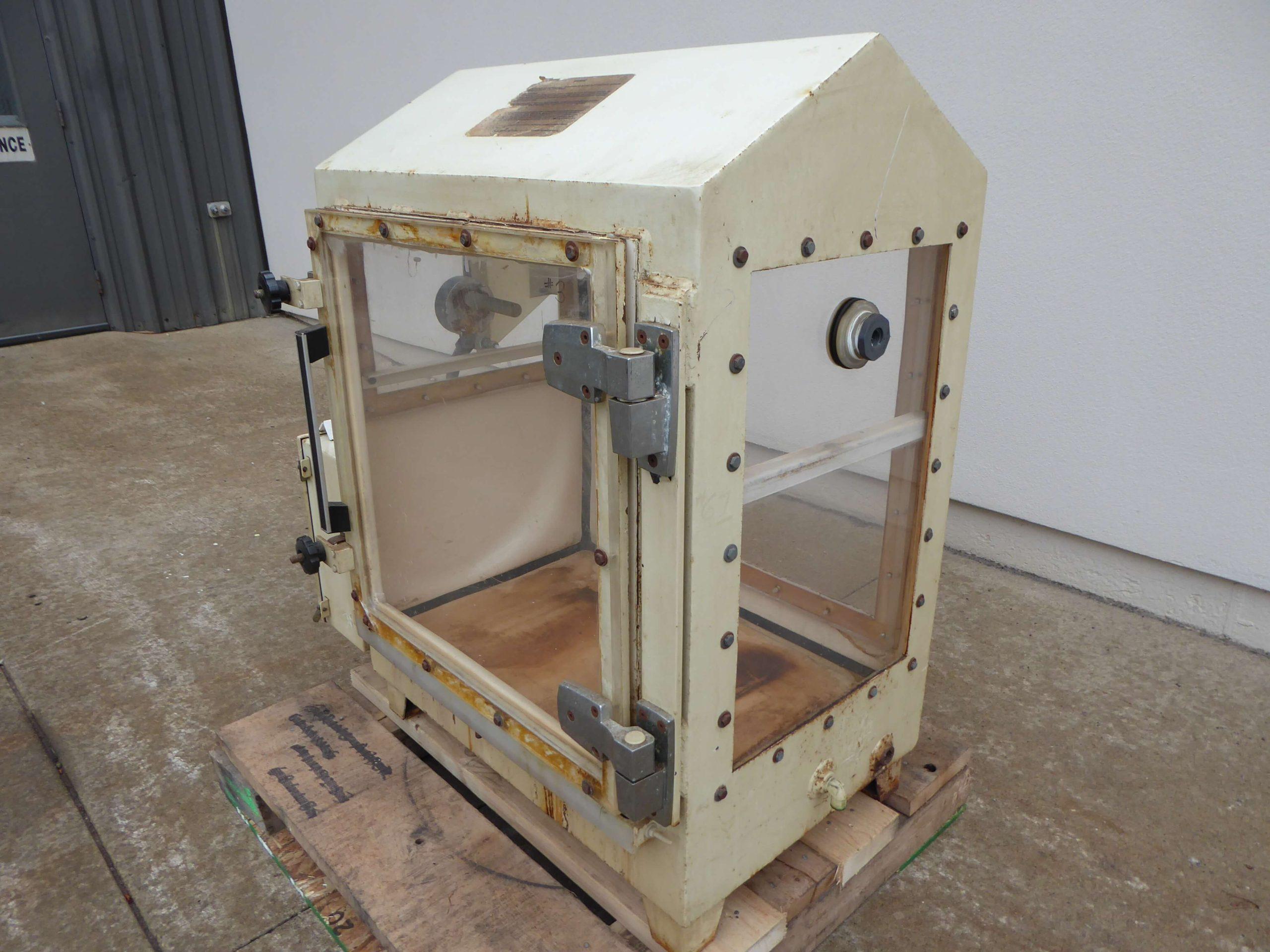 Harshaw  Multi Gas Test Chamber SS2709