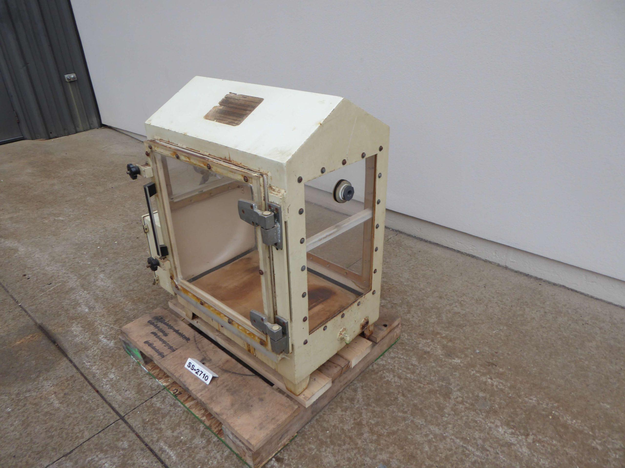 Harshaw  Multi Gas Test Chamber SS2710