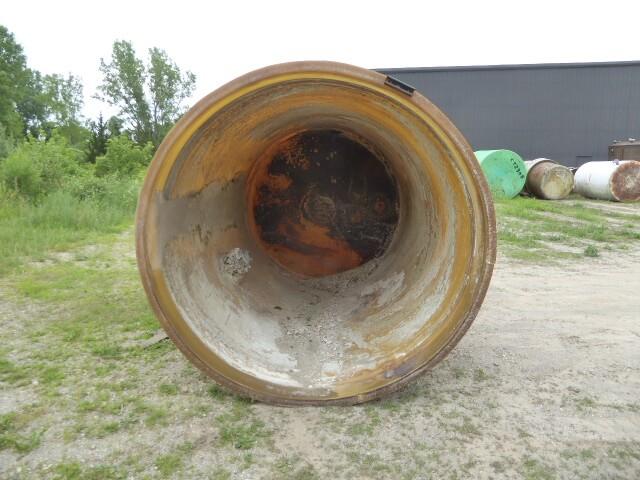 1825 Gallon Fiberglass Round Tank CT2840