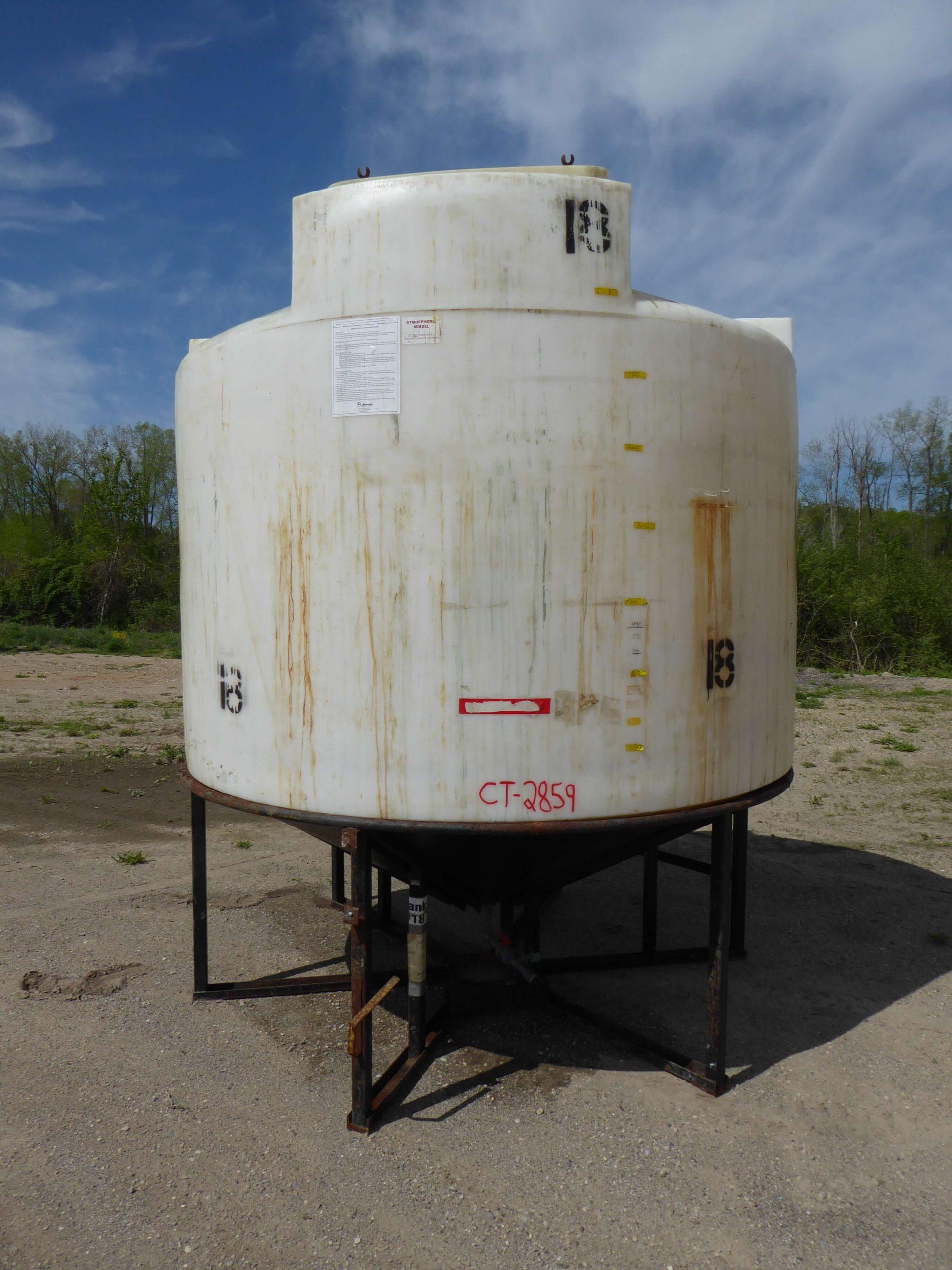 2000 Gallon Poly Round Tank CT2859