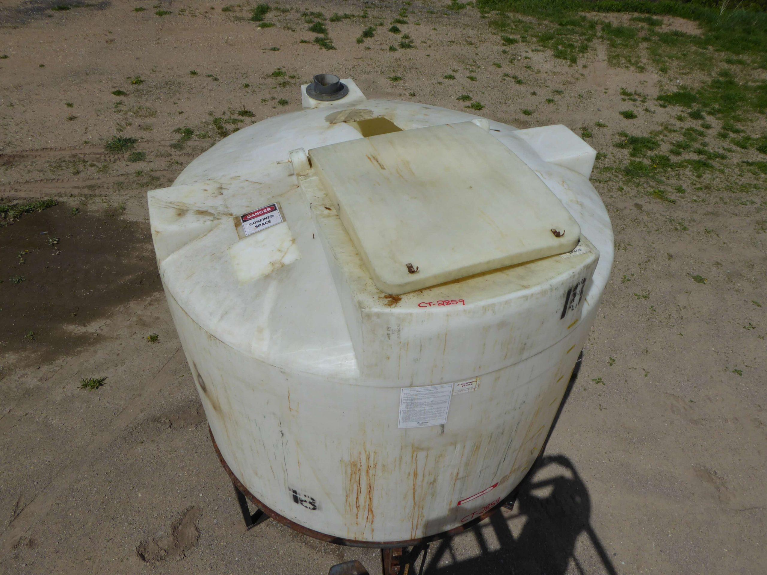 2000 Gallon Poly Round Tank CT2859