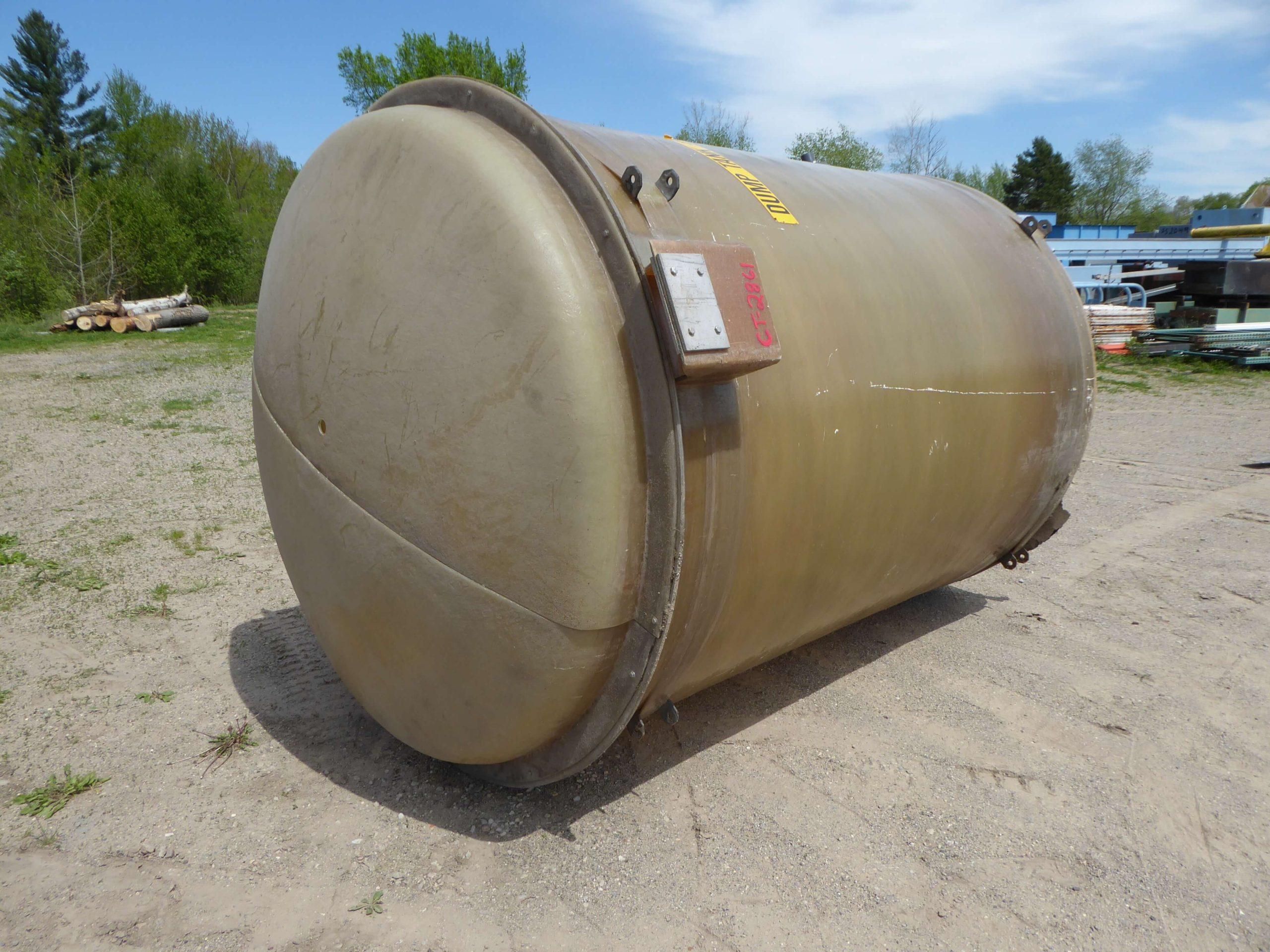 1675 Gallon Fiberglass Round Tank CT2861