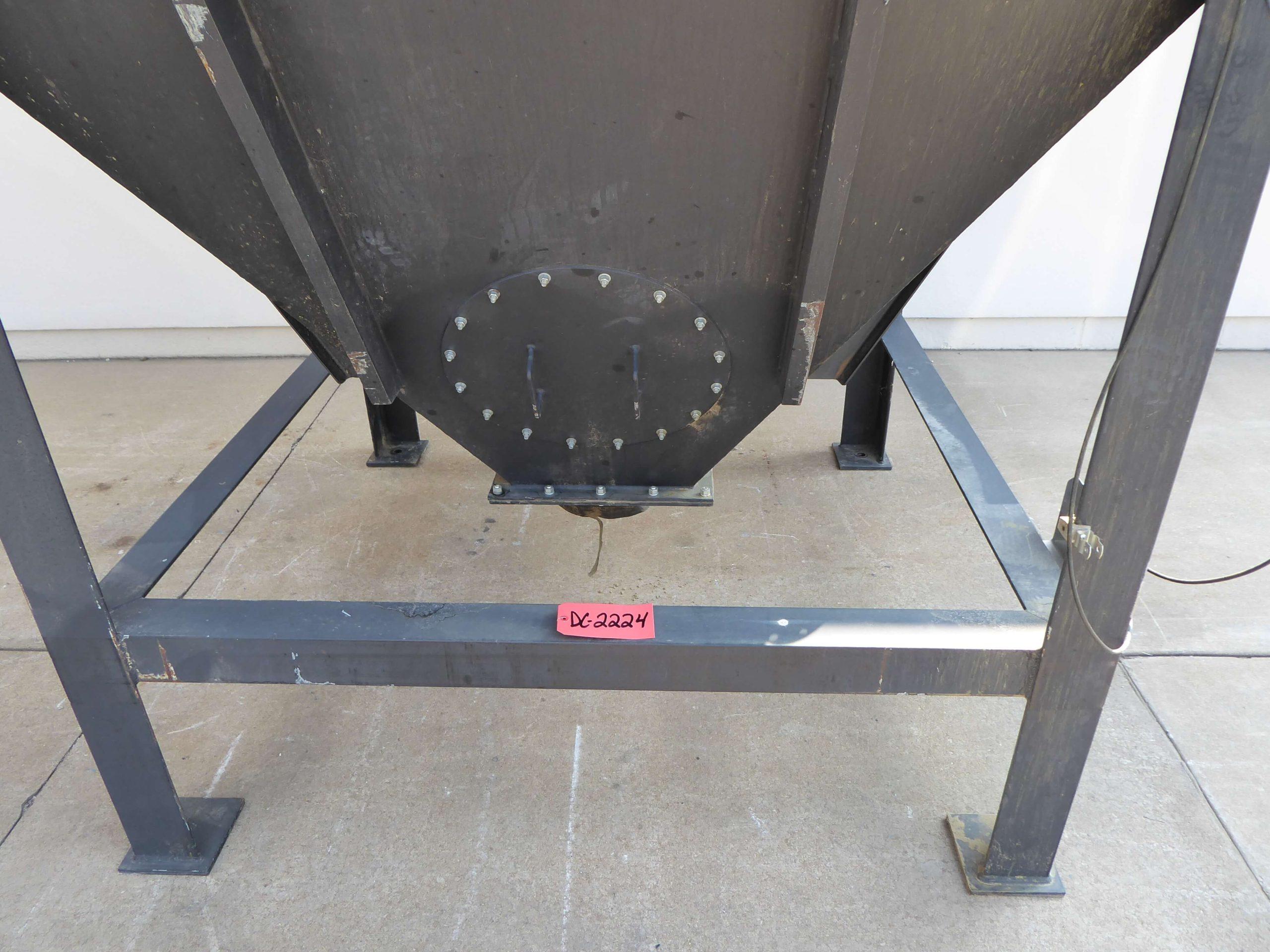 Camfil-Style Vertical Cartridge Dust Collector DC2224