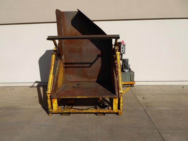 2500 lb. Capacity Automatic Dumper AH2476