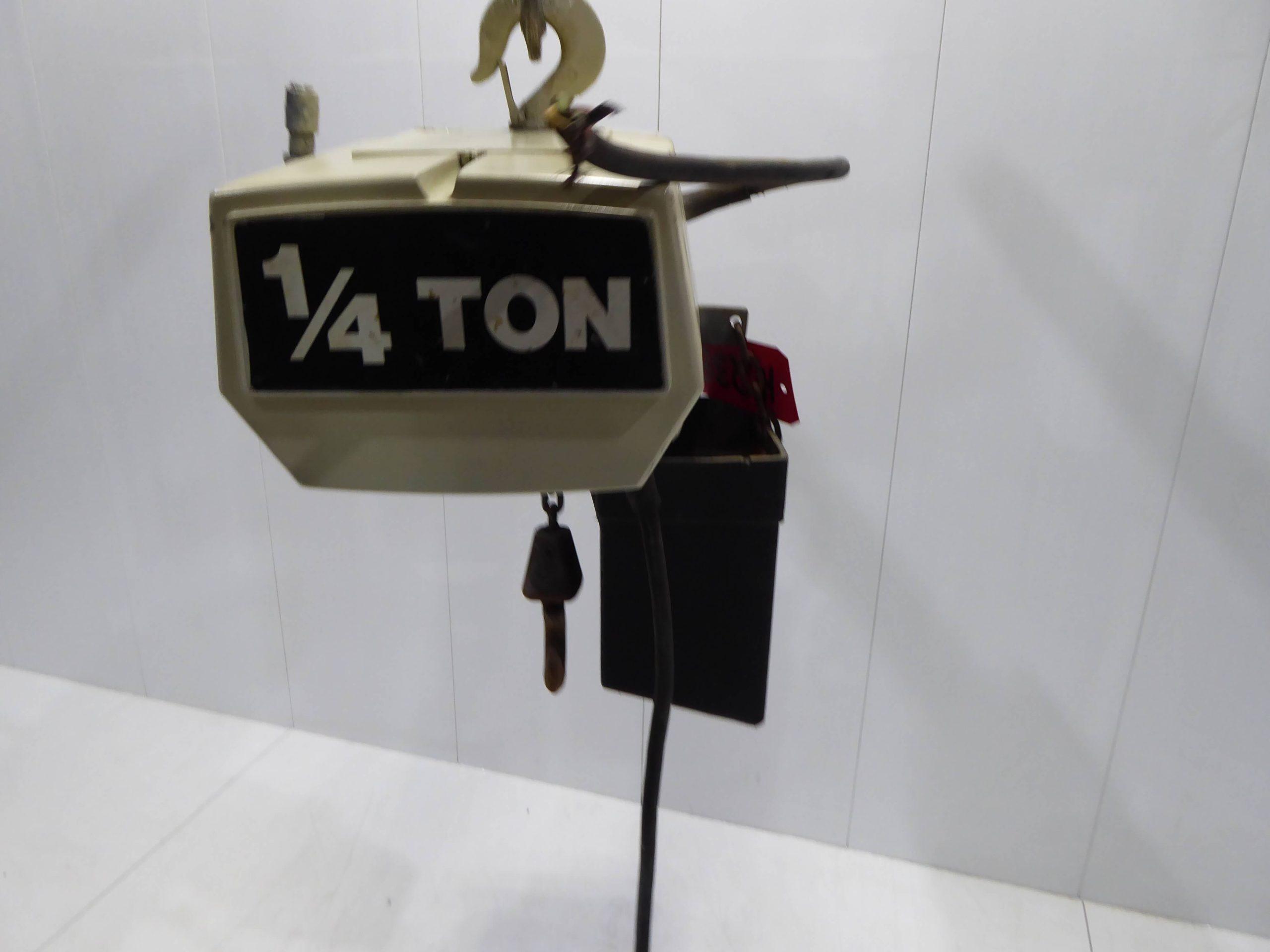 Coffing .25 Ton Chain Hoist H2380