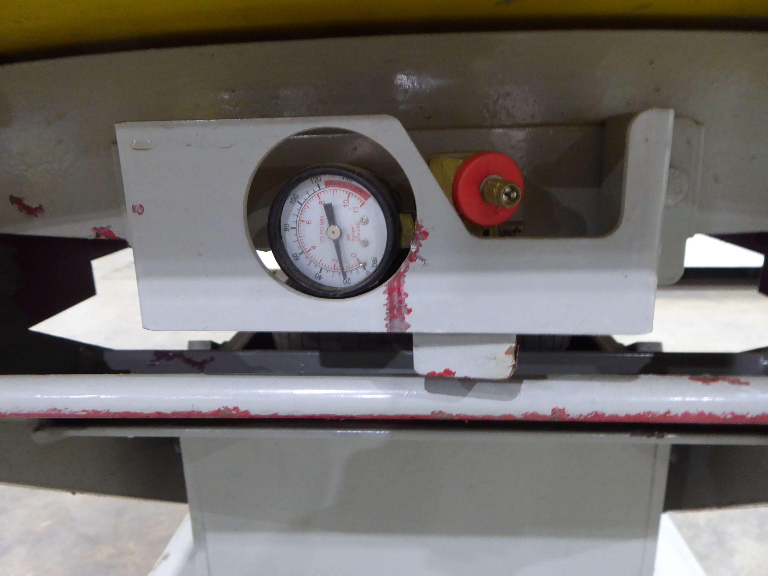 2000 lb. Capacity Pneumatic Pallet Lifter MH2392