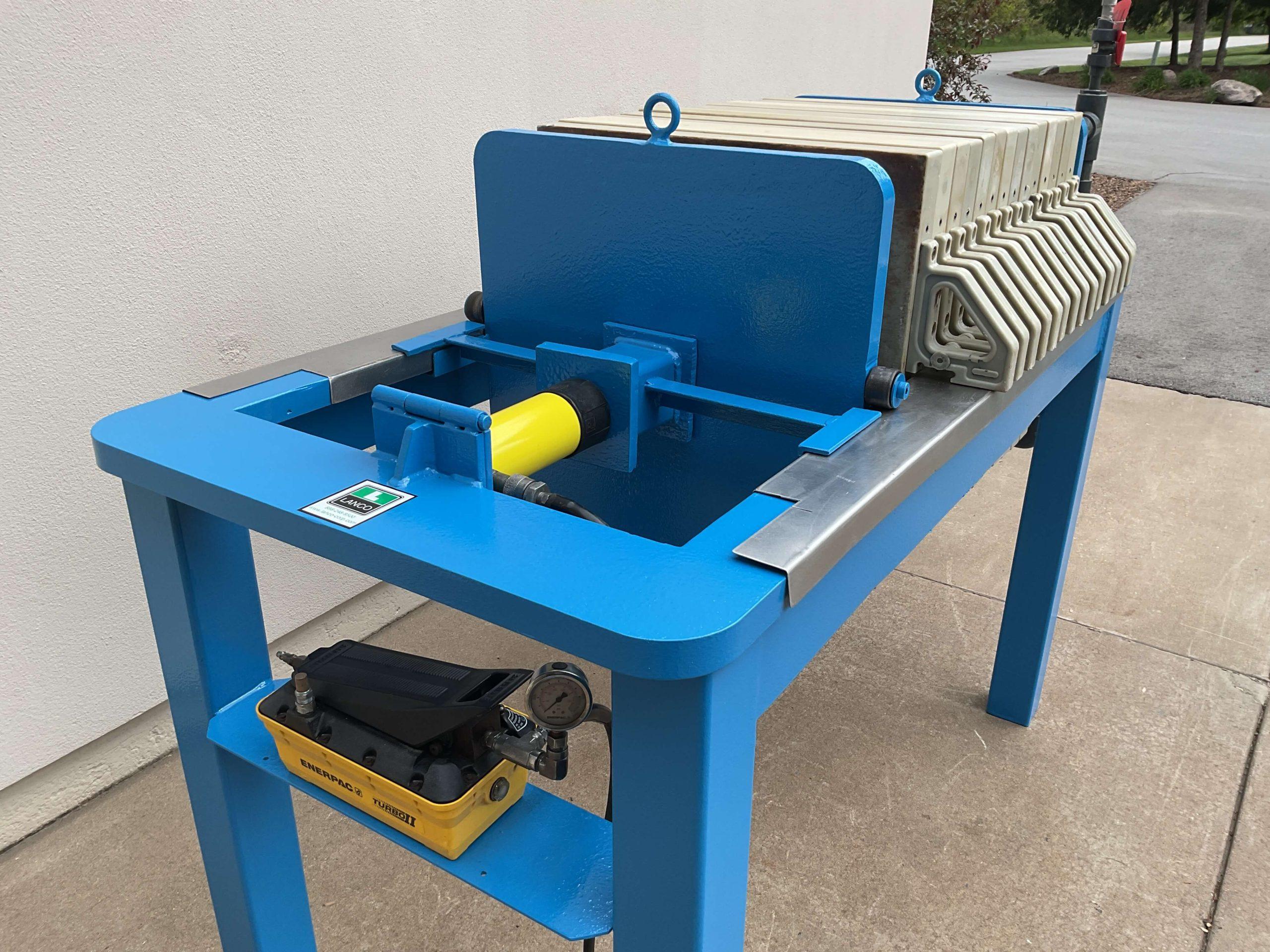 A Brite 5 Cu' Air/Hydraulic Filter Press FP2618