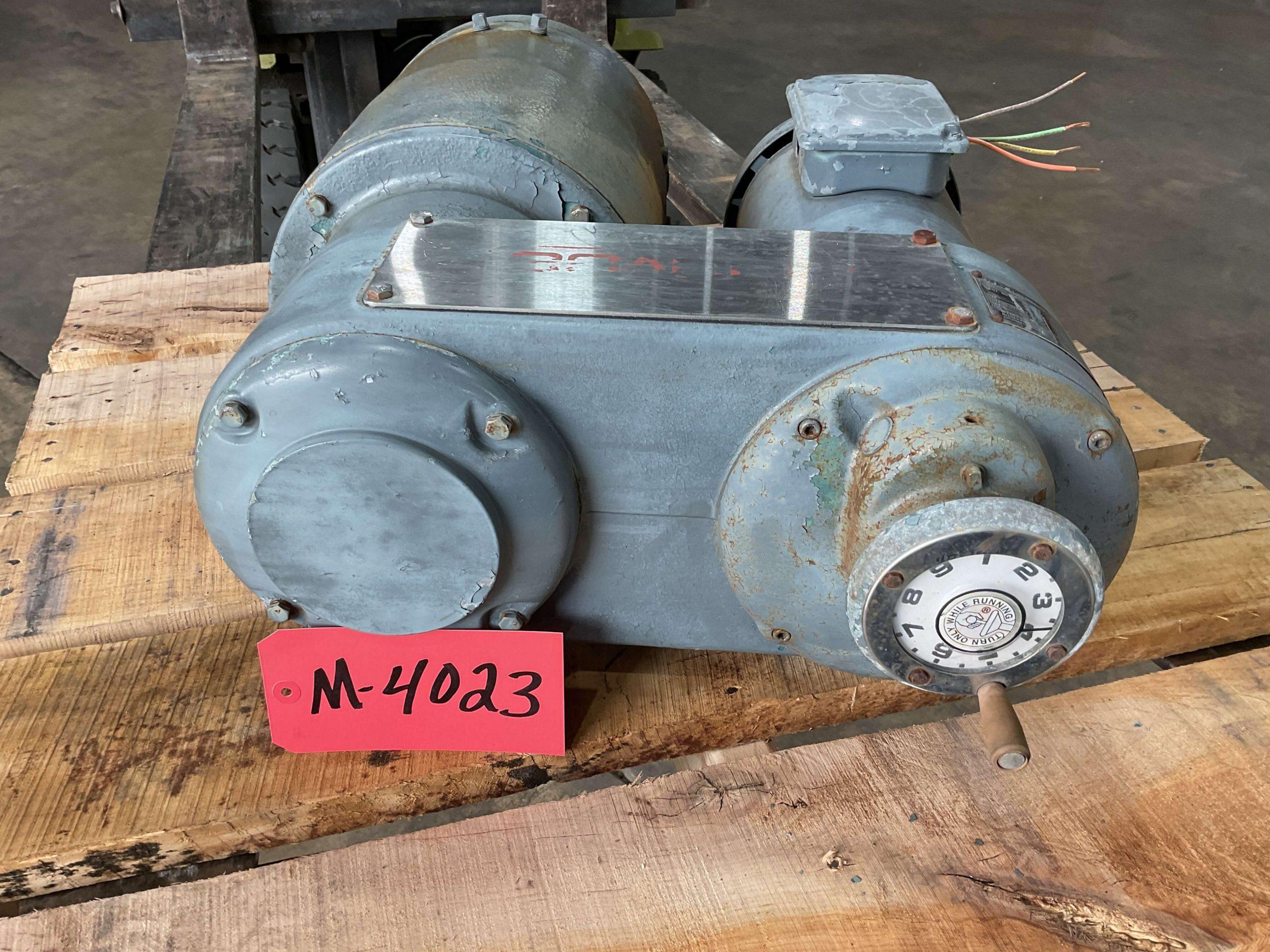 Reeves Model 0122 Gear Motor M4023