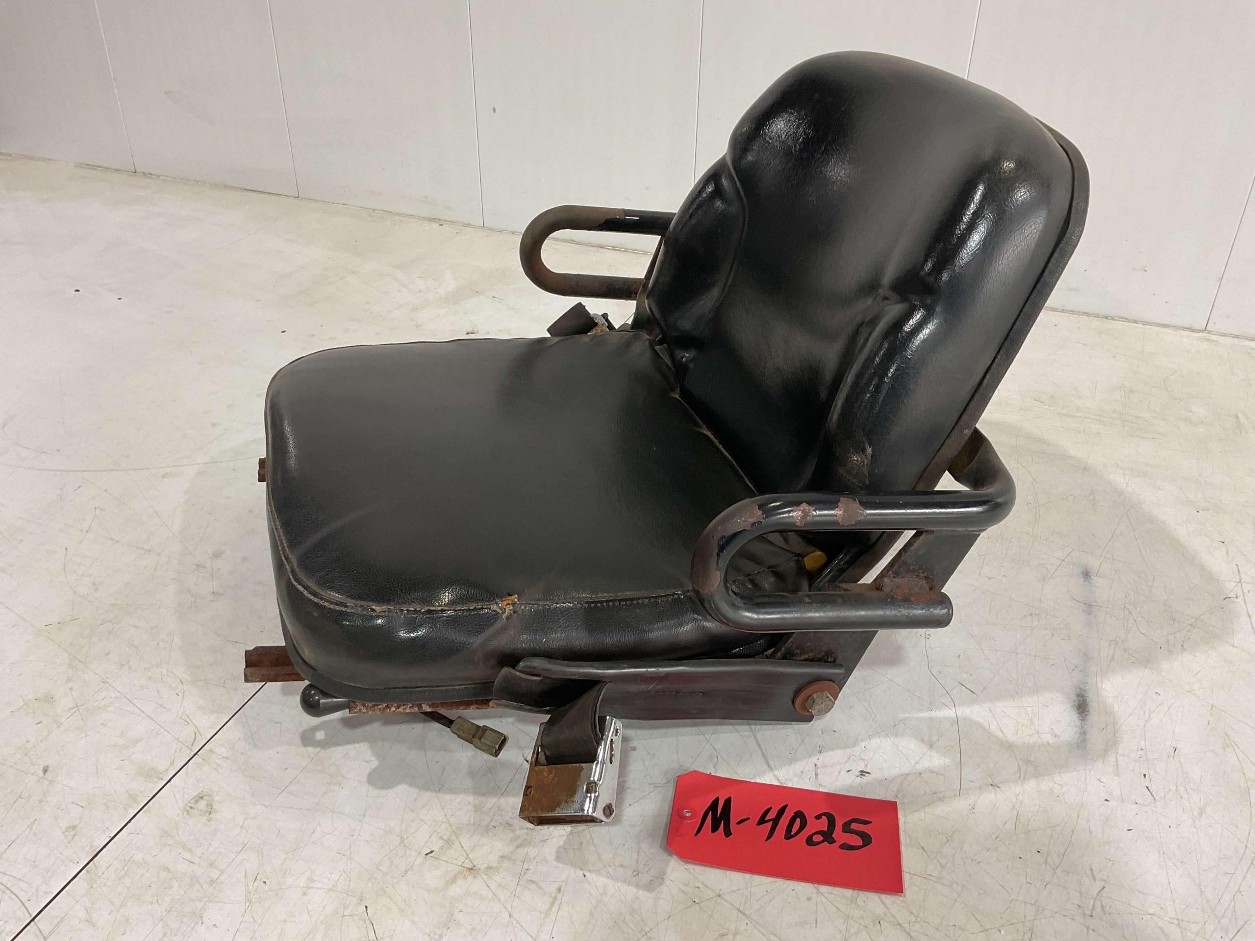 Yale Forklift Seat M4025